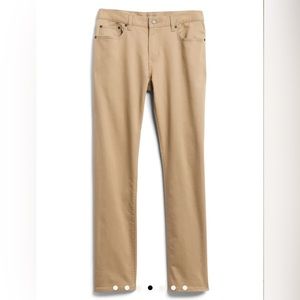 Banana Republic men’s slim fit traveler Jean